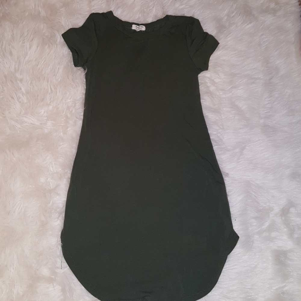 Green t-shirt dress